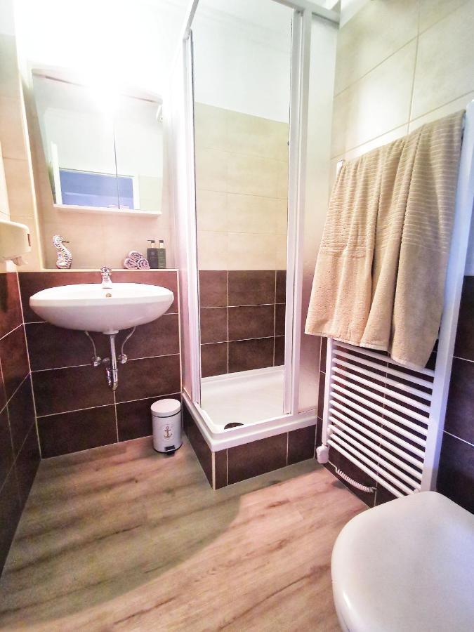 Szín-Aranyhíd Apartman Siófok Exteriér fotografie